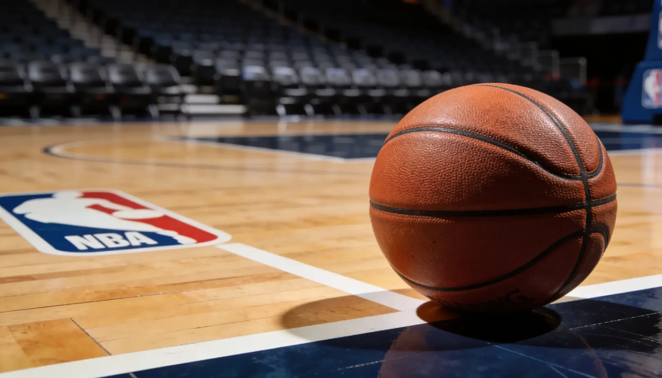 NBA moneyline strategy analysis comparing favourite and underdog value
